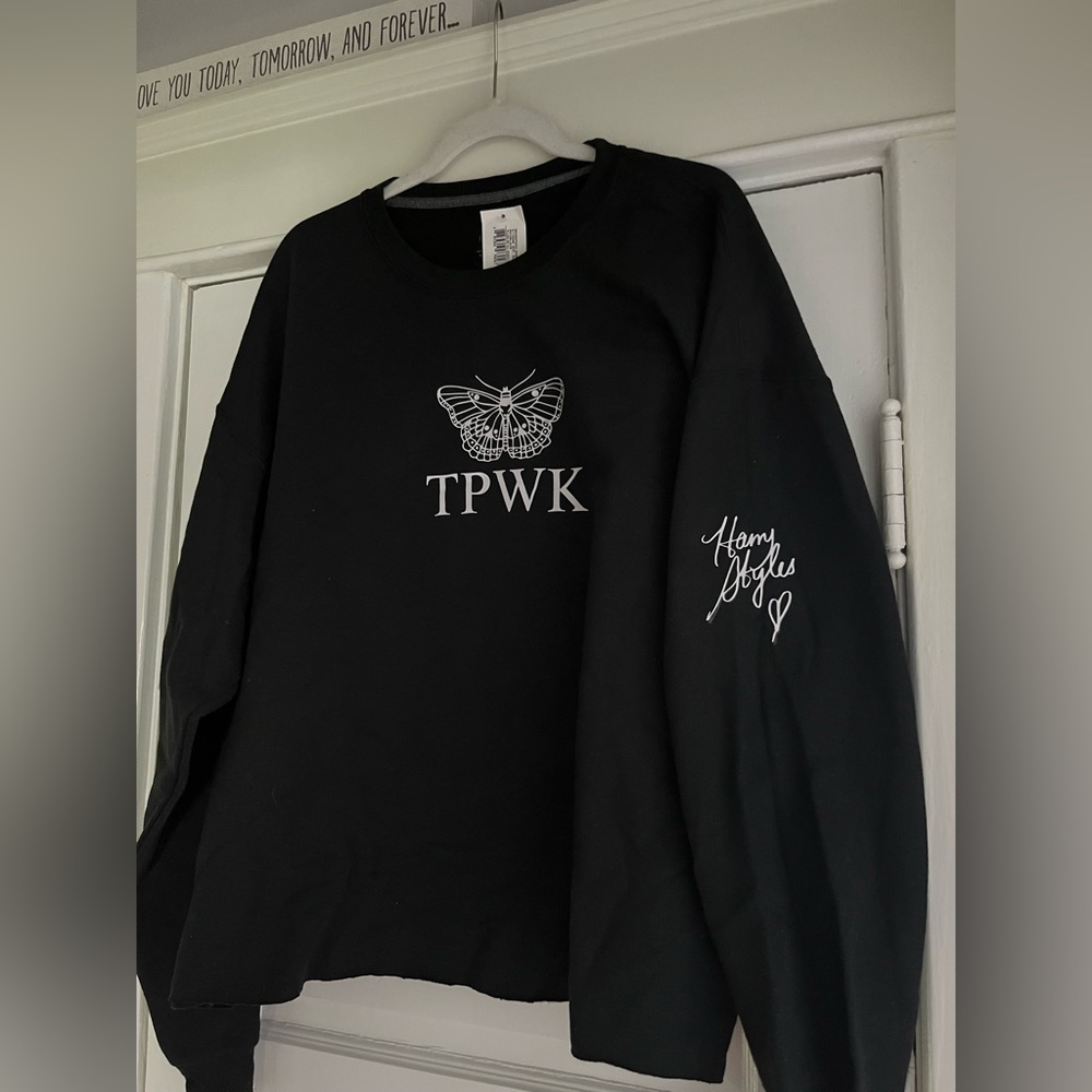 NWT Harry Styles “TPWK” Crewneck